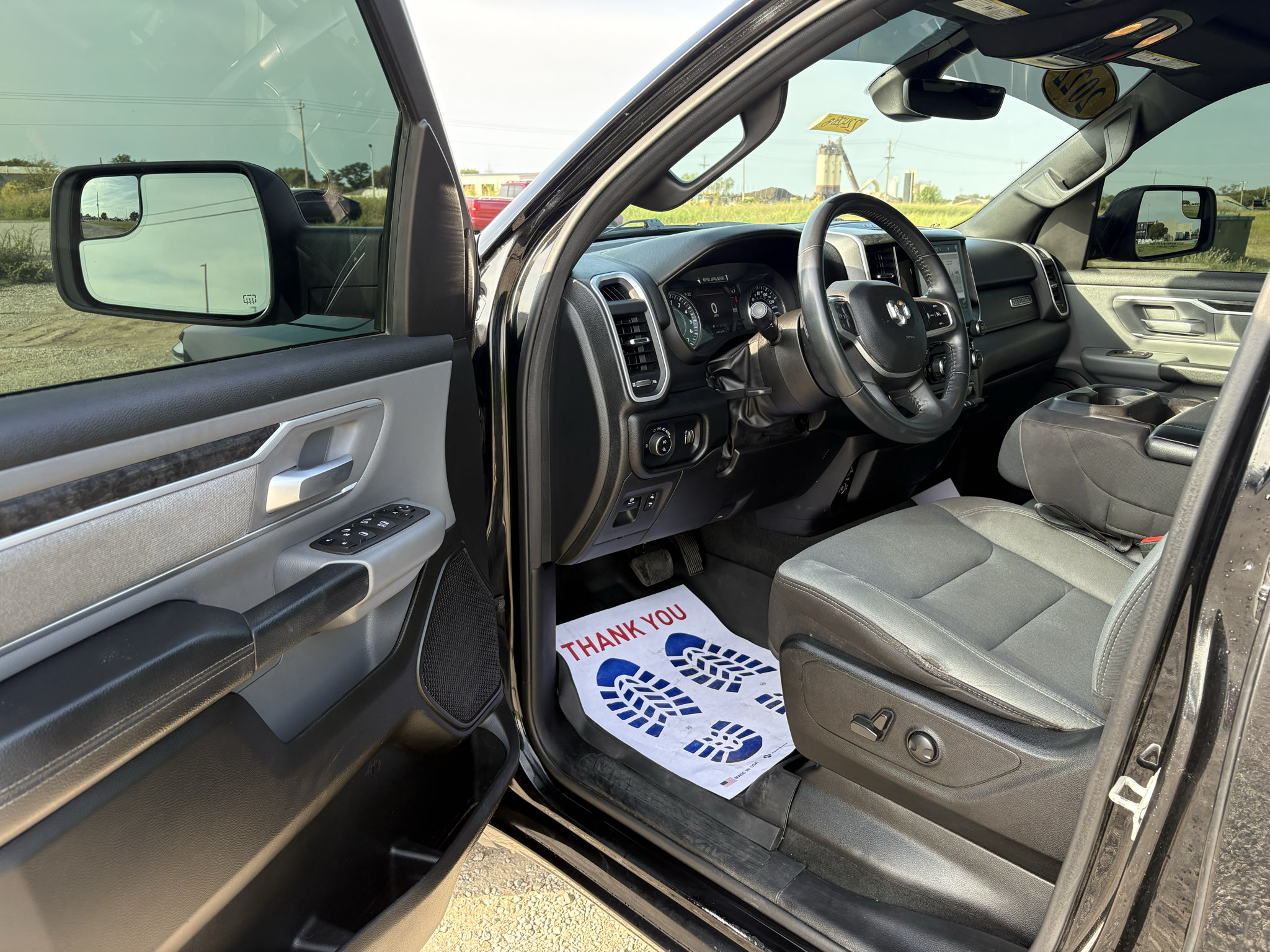 Used 2022 RAM 1500 Big Horn AWD/4WD image 21