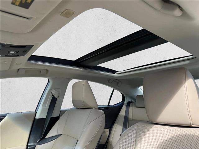 Used 2019 Lexus ES 350 FWD image 16