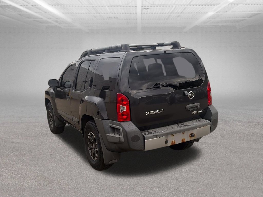 Used 2014 Nissan Xterra PRO-4X w/ Pro-4x Leather Package AWD/4WD image 3