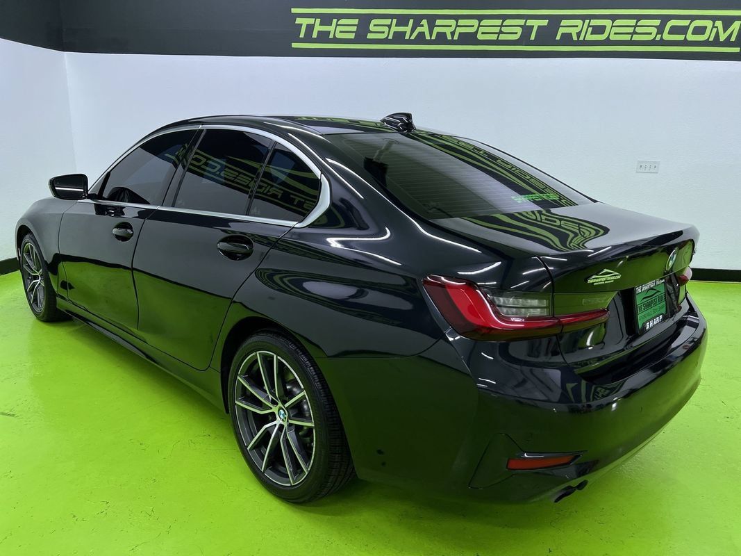 Used 2022 BMW 330i Sedan w/ Driving Assistance Package RWD image 7