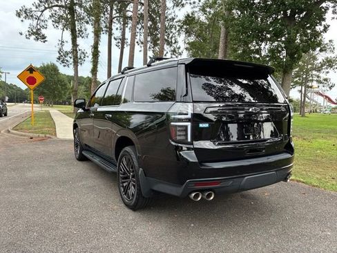 Used 2021 Chevrolet Suburban High Country AWD/4WD image 5
