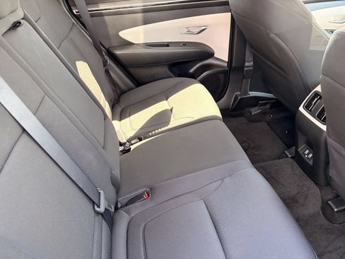 Used 2022 Hyundai Tucson SEL FWD image 13