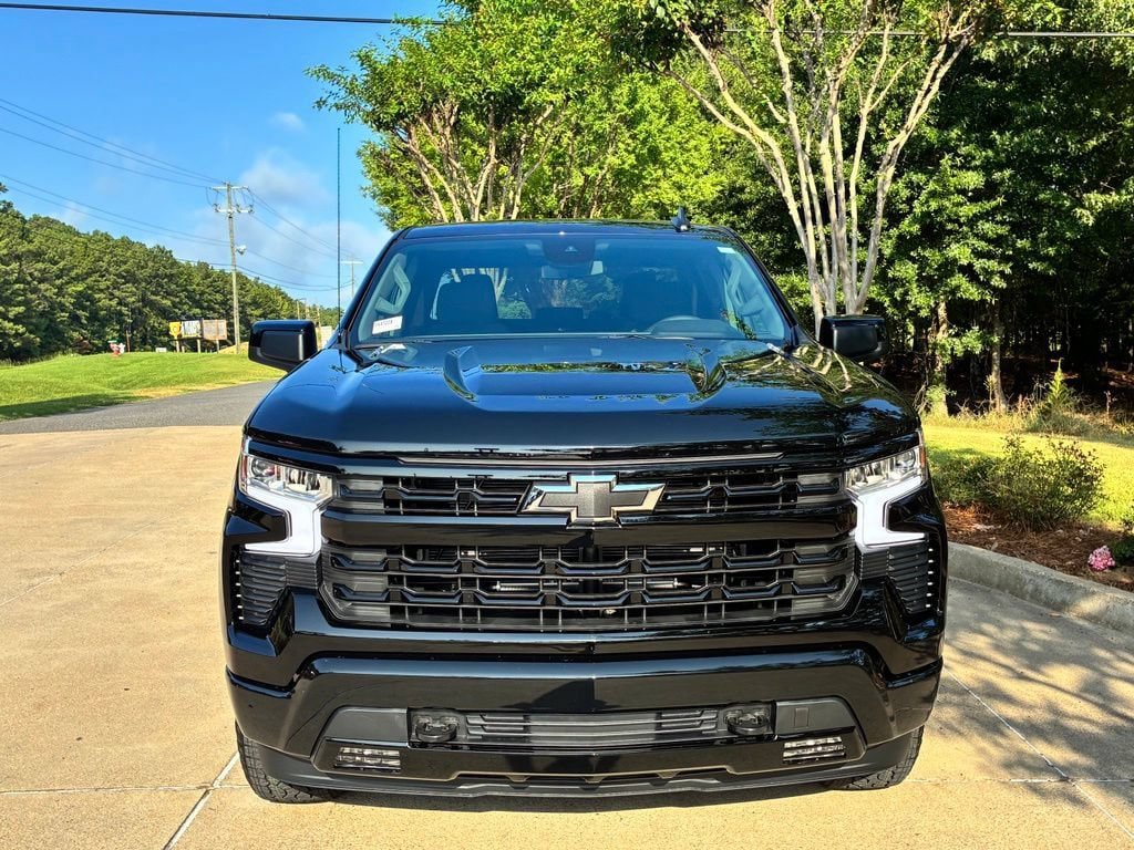 New 2026 Chevrolet Silverado 1500 RST w/ RST Select Package AWD/4WD image 2