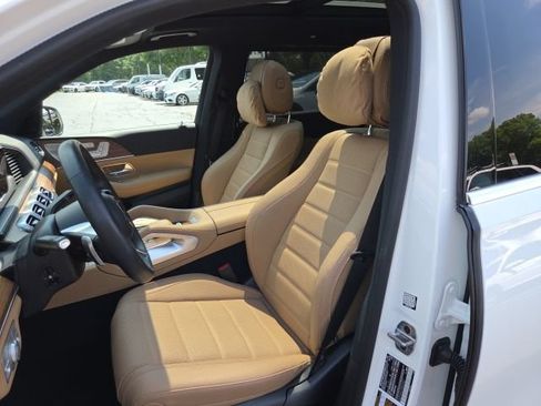 Used 2026 Mercedes-Benz GLS 450 4MATIC image 7