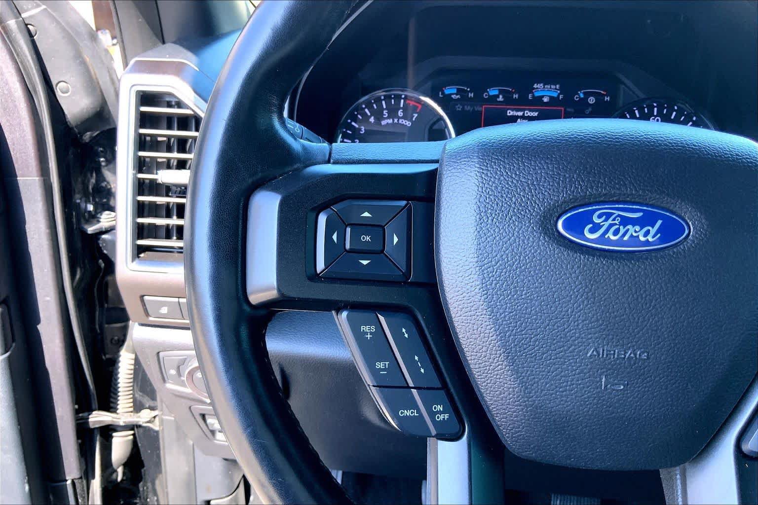 Used 2018 Ford Expedition Max Limited w/ Equipment Group 302A RWD image 24