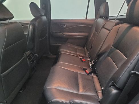 Used 2019 Honda Passport Touring image 18