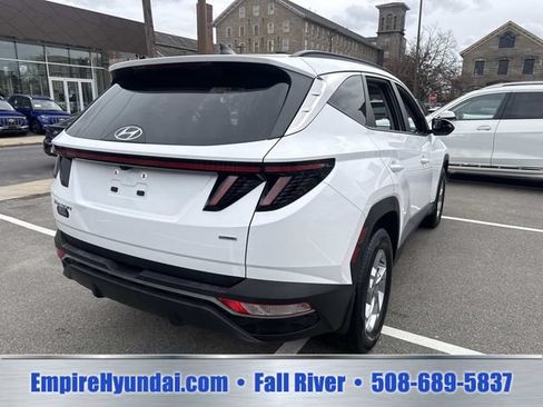 Used 2023 Hyundai Tucson SEL AWD/4WD image 9