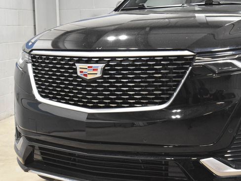 Certified 2024 Cadillac XT6 Premium Luxury w/ LPO, Floor Liner Package AWD/4WD image 33