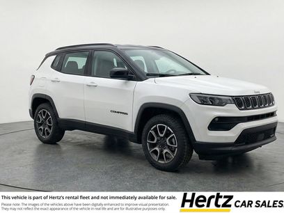 Used 2025 Jeep Compass Trailhawk