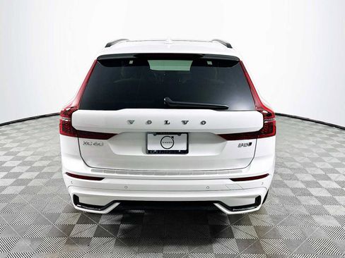Used 2026 Volvo XC60 B5 Plus w/ Climate Package PRO AWD/4WD image 6