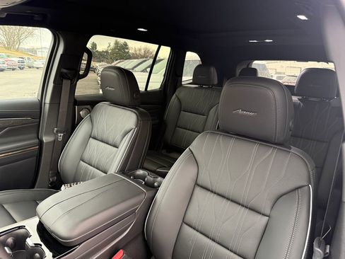 New 2026 Buick Enclave Avenir w/ Super Cruise Package image 19