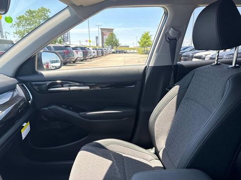 New 2026 Kia Seltos S FWD image 17
