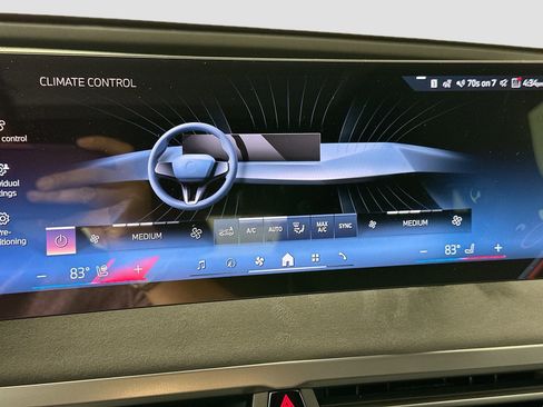 New 2026 BMW iX xDrive60 w/ M Sport Package image 16