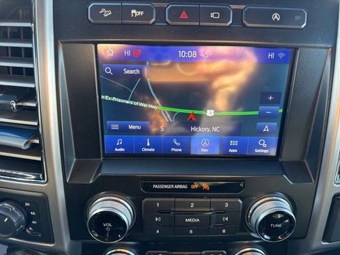 Used 2020 Ford F150 Platinum w/ Equipment Group 701A Luxury image 29