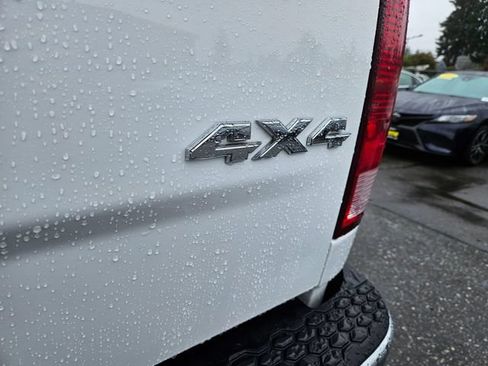 Used 2023 RAM 1500 Classic SLT AWD/4WD image 12