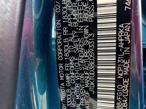 Used 2014 Toyota Yaris L image 17