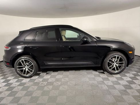 New 2025 Porsche Macan image 8