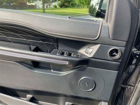 Used 2018 Ford Expedition Max Platinum AWD/4WD image 84