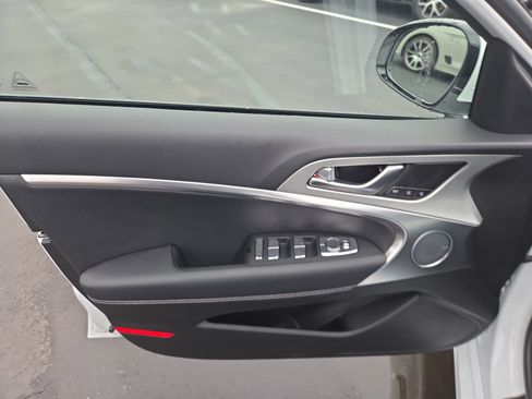 New 2026 Genesis G70 2.5T Prestige image 5