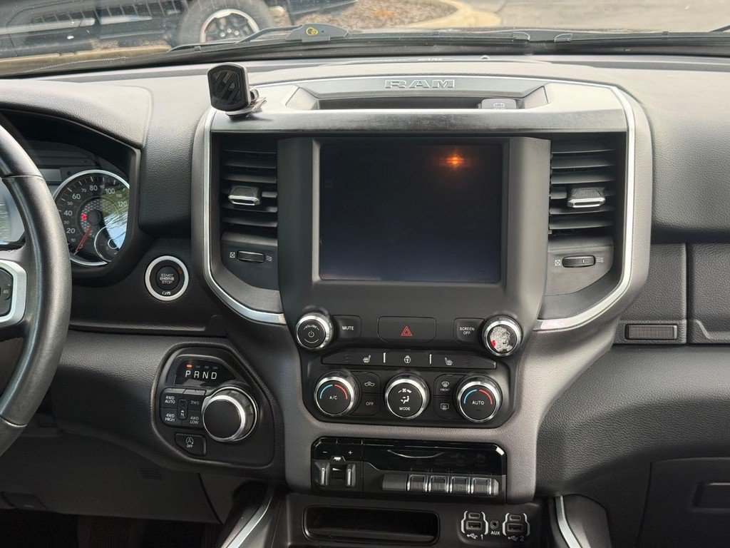 Used 2023 RAM 1500 Big Horn AWD/4WD image 9