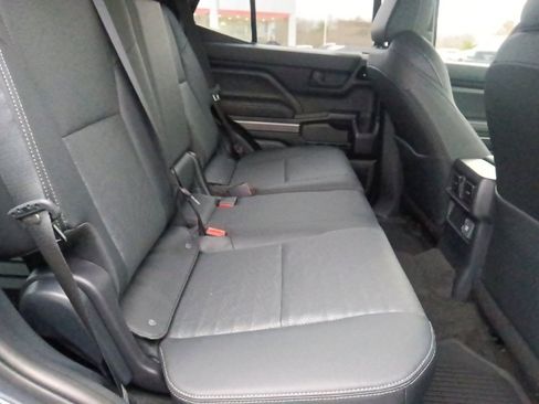 New 2025 Toyota 4Runner TRD Off-Road Premium image 28