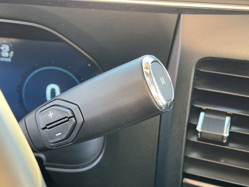 Used 2025 Ford F450 Platinum w/ Platinum Plus Package image 22