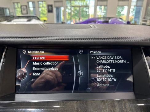Used 2015 BMW 750Li xDrive w/ M Sport Edition AWD/4WD image 74