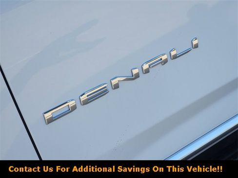 New 2026 GMC Yukon Denali w/ LPO, Floor Liner Package image 8