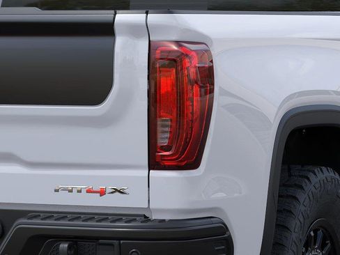 New 2026 GMC Sierra 1500 AT4X w/ AT4X AEV Edition AWD/4WD image 11