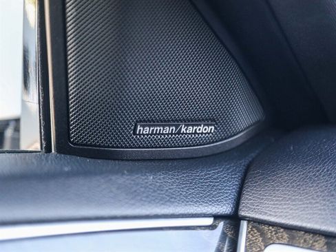Used 2015 Mercedes-Benz E 350 Sedan image 33