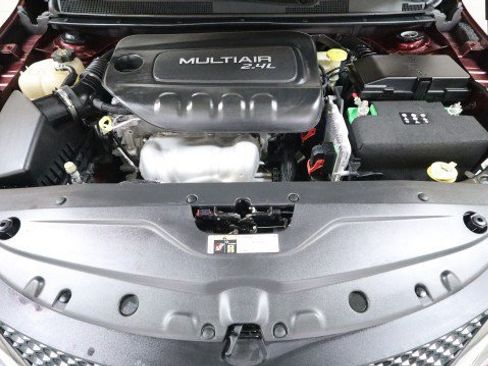 Used 2015 Chrysler 200 C w/ Premium Lighting Group FWD image 19