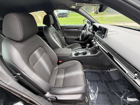 Used 2025 Honda Civic Sport image 38