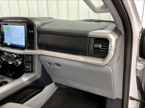 Used 2022 Ford F150 XLT w/ Equipment Group 302A High AWD/4WD image 17