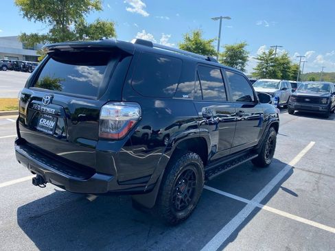 Used 2024 Toyota 4Runner SR5 Premium AWD/4WD image 7