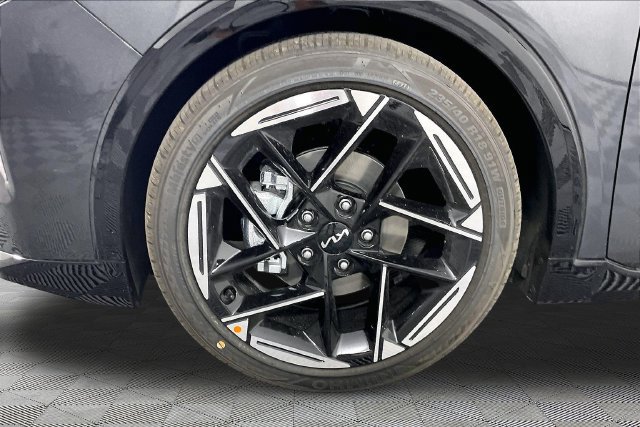 New 2027 Kia K4 GT-Line Turbo w/ GT-Line Sunroof Package FWD image 13