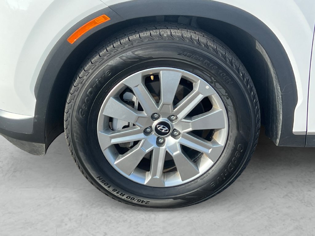 Used 2025 Hyundai Palisade SEL FWD image 23