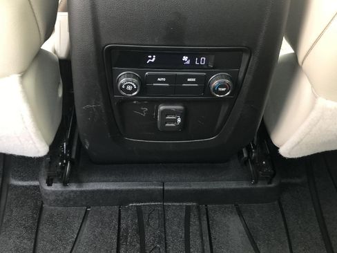 Certified 2023 Buick Enclave Essence w/ Experience Buick Package AWD/4WD image 15