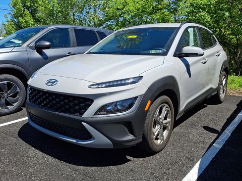 Certified 2023 Hyundai Kona SEL w/ Cargo Package AWD/4WD image 3