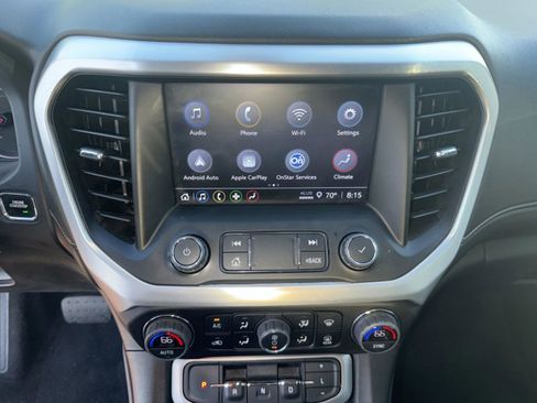 Used 2023 GMC Acadia SLE image 19