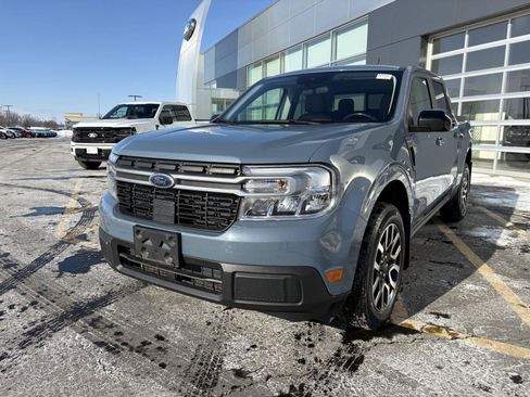 Used 2024 Ford Maverick Lariat image 3