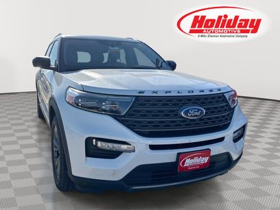 Used 2021 Ford Explorer XLT w/ Equipment Group 202A