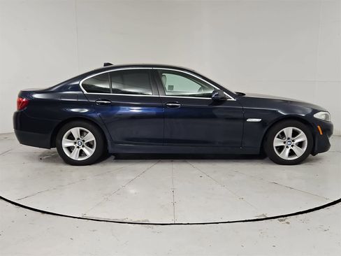 Used 2011 BMW 528i Sedan image 7