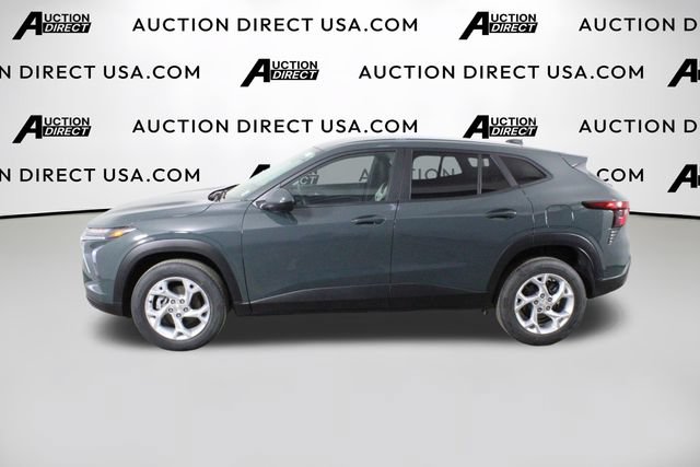 Used 2025 Chevrolet Trax LS w/ LS Convenience Package FWD image 5