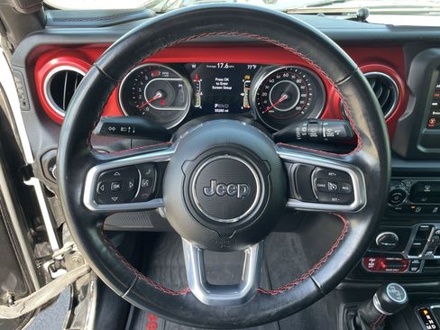 Used 2021 Jeep Wrangler Unlimited Rubicon image 21