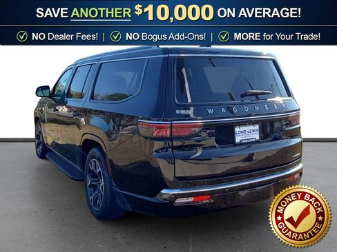 Used 2024 Jeep Wagoneer L Series III w/ Flexible Seating Group image 4