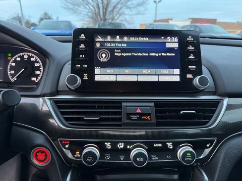 Used 2022 Honda Accord Sport Special Edition image 12