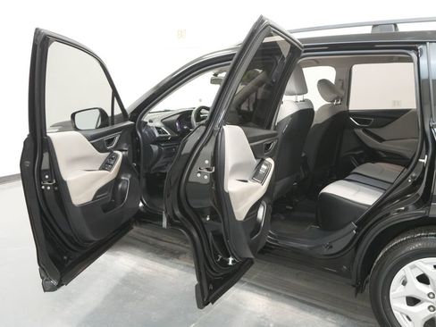 Used 2020 Subaru Forester w/ Alloy Wheel Package image 18