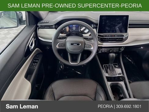 Used 2026 Jeep Compass Limited image 21