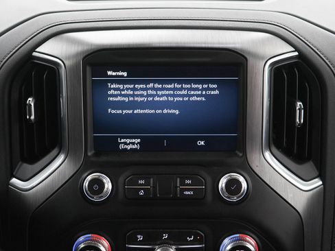 Used 2021 GMC Sierra 1500 Denali w/ Denali Premium Package AWD/4WD image 15