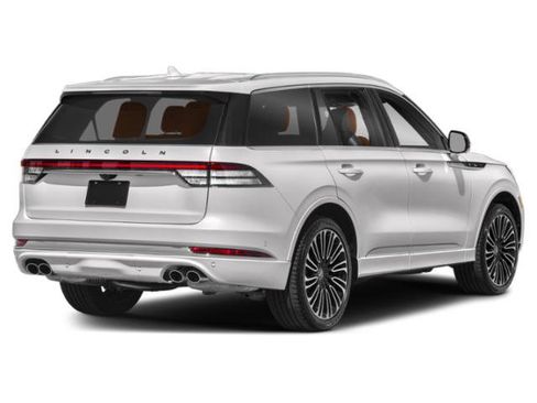 Used 2023 Lincoln Aviator Black Label image 3